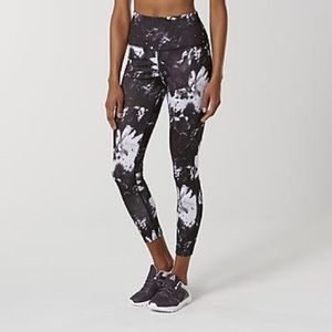 Black and white floral print Yoga/work out Pants